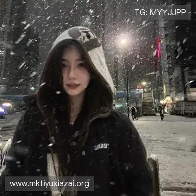 翁纳伶